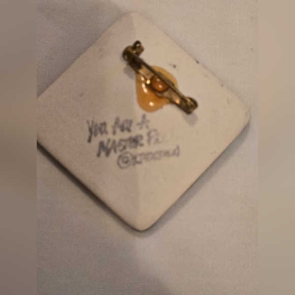 KP Desing Cat &h Bluebird Ceramic Brooch Pin EUC - Picture 2 of 4